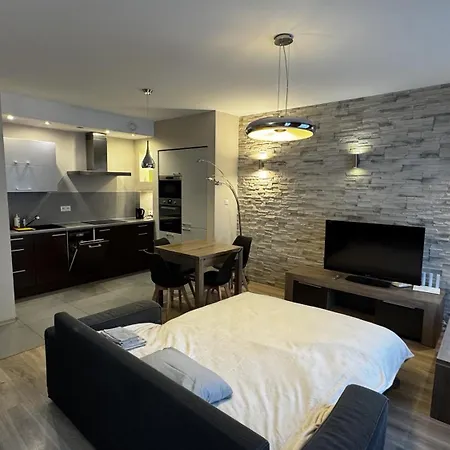 Daire 2-pokojowe Mieszkanie Obok Galerii Dominikanskiej Krawiecka 1